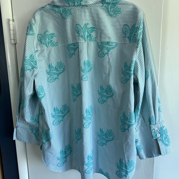 Chico's Blouse - Picture 5 of 5